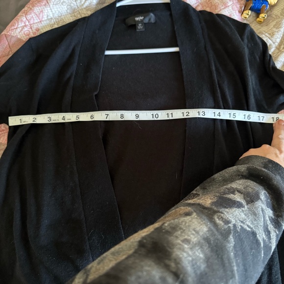 Women's Black Open Front Cardigan - Picture 3 of 3